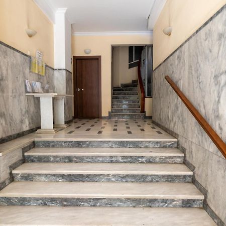 Entire Apt, 2 Bdrm, City Center 雅典 外观 照片